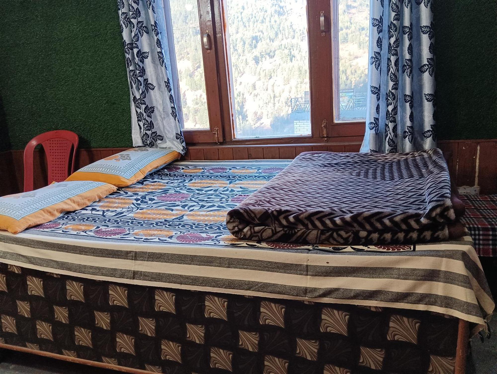 Roop Mountain Homestay Manali  Exterior photo